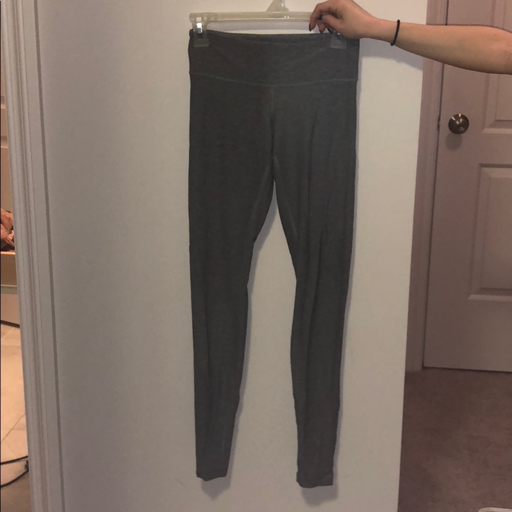 Grey Lululemon leggings